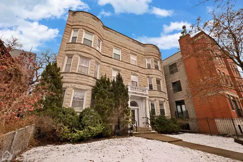 4319 N Kenmore Ave #2S, Chicago, IL 60613