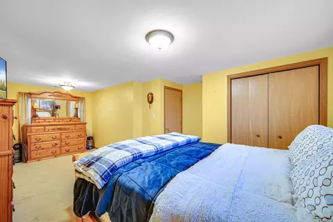 Bedroom - 6748 S 77th Ave, Bridgeview, IL 60455 photo 2 of 3