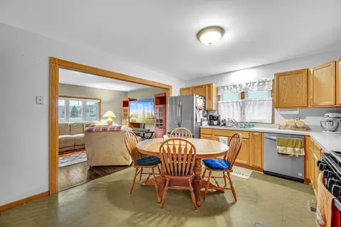 Kitchen - 6748 S 77th Ave, Bridgeview, IL 60455 photo 2 of 2