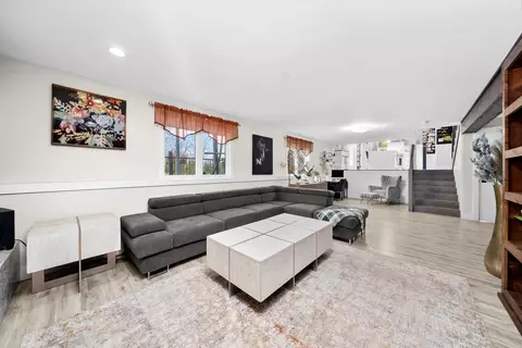 Living - 100 Cheviot Dr, Bartlett, IL 60103 photo 6 of 10