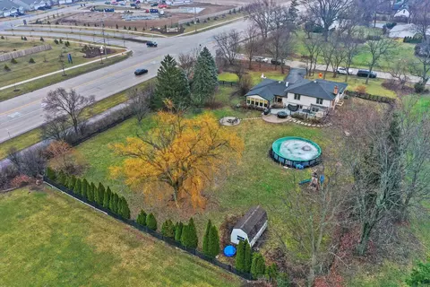View/Area - 100 Cheviot Dr, Bartlett, IL 60103 photo 2 of 4