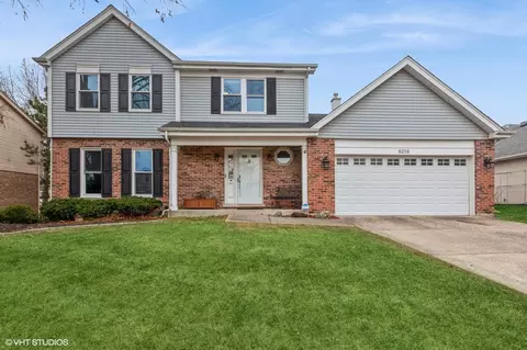 8216 Middlebury Ave, Woodridge, IL 60517