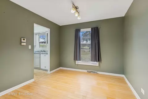 Other - 117 W Bailey Rd, Naperville, IL 60565 photo 1 of 5