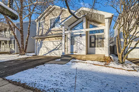 1646 Park Vista Ln, Aurora, IL 60504