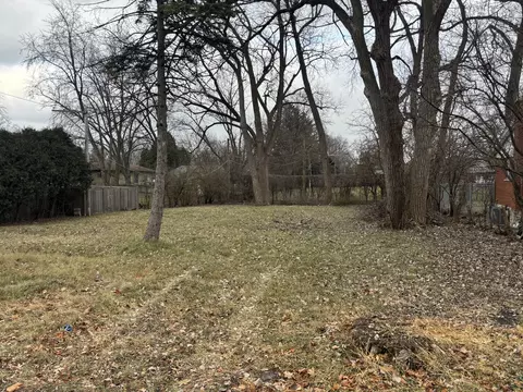 5513 Fairview Ave, Downers Grove, IL 60516