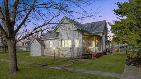 203 E Chestnut, Allerton, IL 61810 photo 1
