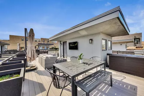 448 N Carpenter St #C, Chicago, IL 60642 photo 22