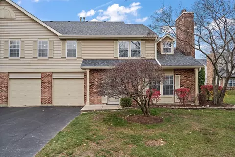 3006 Anton Dr, Aurora, IL 60504