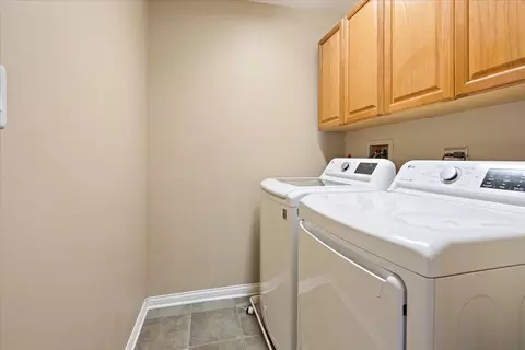 3006 Anton Dr, Aurora, IL 60504 photo 19