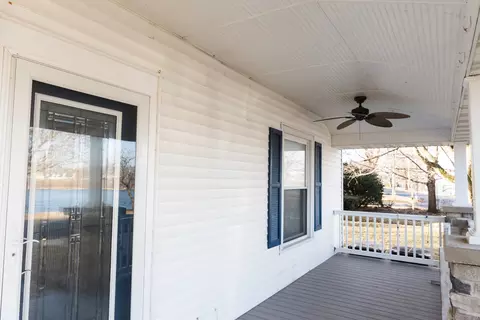 Exterior - 504 E 2nd St, Rock Falls, IL 61071 photo 3 of 11