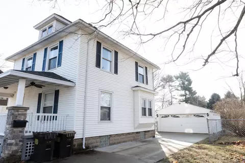 Exterior - 504 E 2nd St, Rock Falls, IL 61071 photo 6 of 11