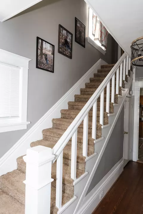 Entry Way - 504 E 2nd St, Rock Falls, IL 61071 photo 1 of 7