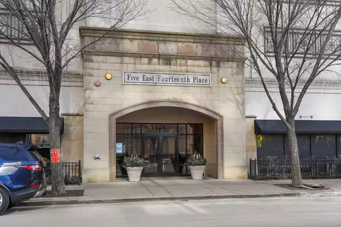 5 E 14th Pl #502, Chicago, IL 60605