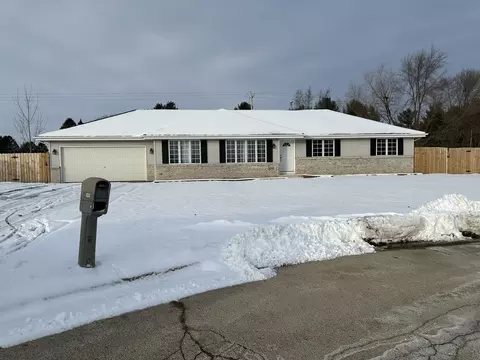 4020 Yale Dr, Rockton, IL 61072