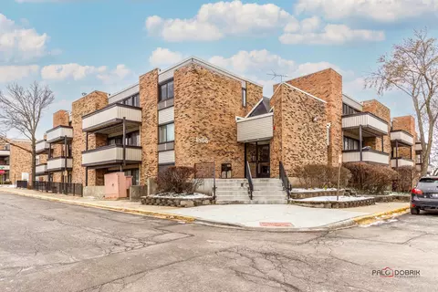 1806 Hemlock Pl #307, Schaumburg, IL 60173