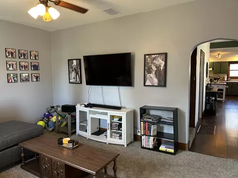 Living - 412 E Wall St, Morrison, IL 61270 photo 2 of 2