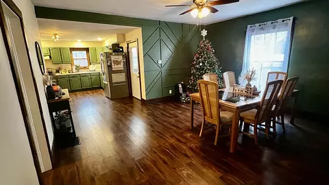 Dining - 412 E Wall St, Morrison, IL 61270 photo 1 of 2