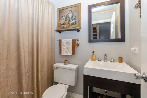Bath - 42 Forest Ln, Cary, IL 60013 photo 1 of 2