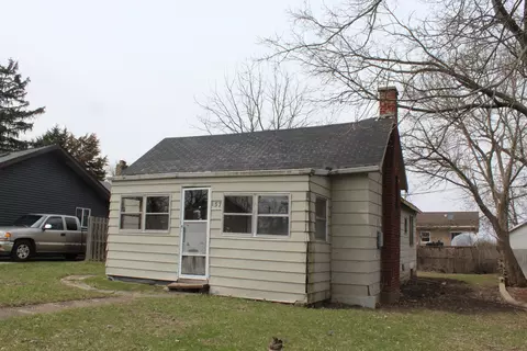 Other - 137 Park Rd, Lakemoor, IL 60051 photo 3 of 7