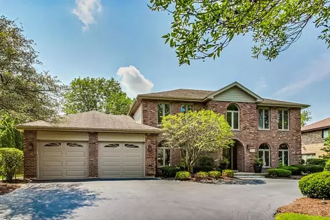 203 Lakeland Dr, Palos Park, IL 60464