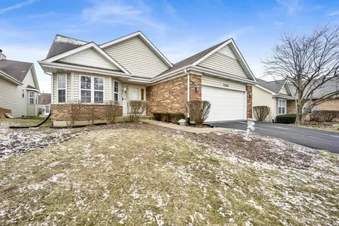 13418 Magnolia Dr, Plainfield, IL 60544