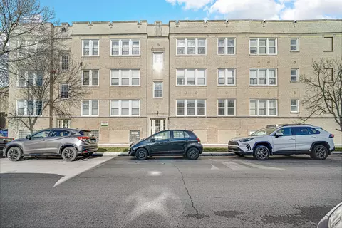 2838 W Glenlake Ave #1C, Chicago, IL 60659