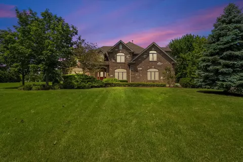 24028 S Old Farm Rd, Manhattan, IL 60442