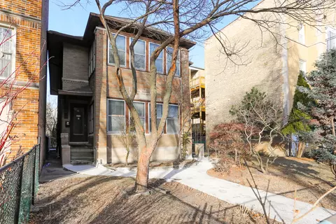 2012 W Greenleaf Ave, Chicago, IL 60645