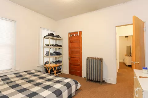 Bedroom - 2012 W Greenleaf Ave, Chicago, IL 60645 photo 2 of 5