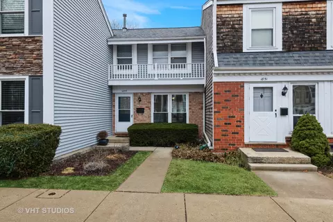 1855 Wellington Pl, Hoffman Estates, IL 60169