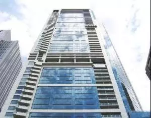 340 E Randolph St #P3-60, Chicago, IL 60601