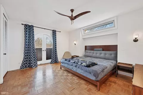 Bedroom - 1158 E 49th St, Chicago, IL 60615 photo 1 of 4