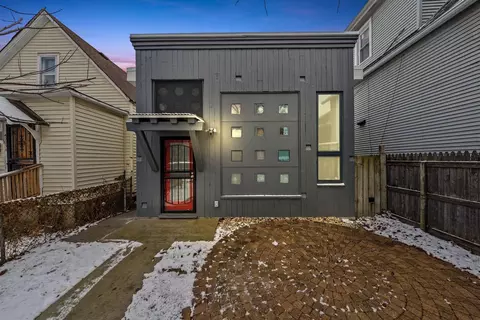 4311 W Crystal St, Chicago, IL 60651
