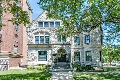 4545 S Drexel Blvd #3F, Chicago, IL 60653