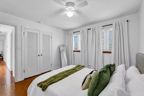 Bedroom - 1906 Garling Dr, Bloomington, IL 61701 photo 2 of 6