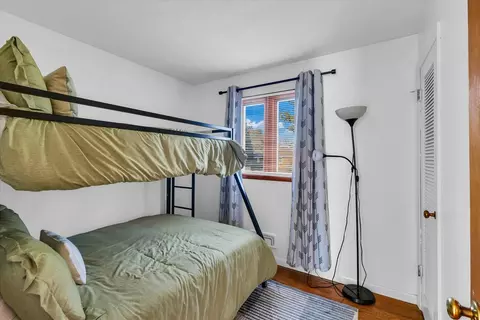 Bedroom - 1906 Garling Dr, Bloomington, IL 61701 photo 3 of 6