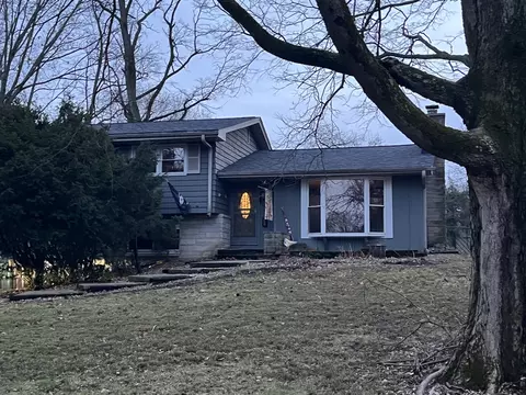 2414 Suffolk Ln, Joliet, IL 60433