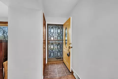 Entry Way - 2414 Suffolk Ln, Joliet, IL 60433 photo 1 of 1