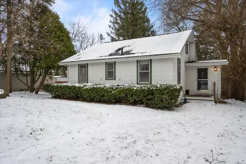 401 E Main St, Cary, IL 60013 photo 1