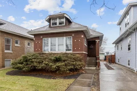 5020 W Fletcher St, Chicago, IL 60641