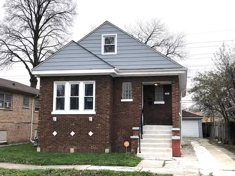 23 W 140th Ct, Riverdale, IL 60827
