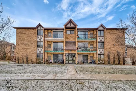 17510 71st Ct #2A, Tinley Park, IL 60477