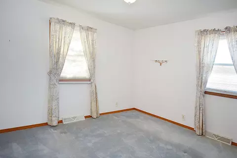 Bedroom - 309 E Ziebarth Rd, Normal, IL 61761 photo 4 of 9