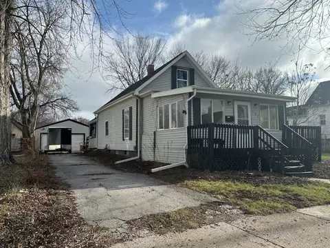 308 S Western Ave, Bloomington, IL 61701