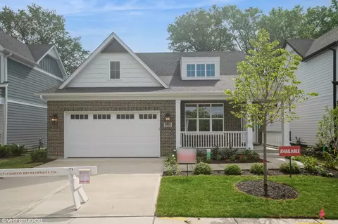 2522 Hidden Oak Cir, Highland Park, IL 60035