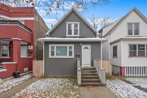 7352 S Perry Ave, Chicago, IL 60621