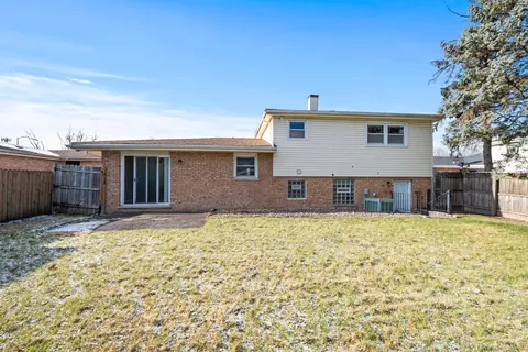 Exterior - 15627 Cornell Ave, Dolton, IL 60419 photo 2 of 2