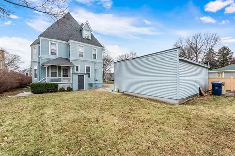1105 Morton Ave, Elgin, IL 60120 photo 8