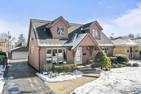 313 N Elmhurst Ave, Mount Prospect, IL 60056