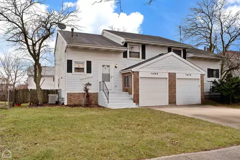 1465 Merrimac Ln, Hanover Park, IL 60133